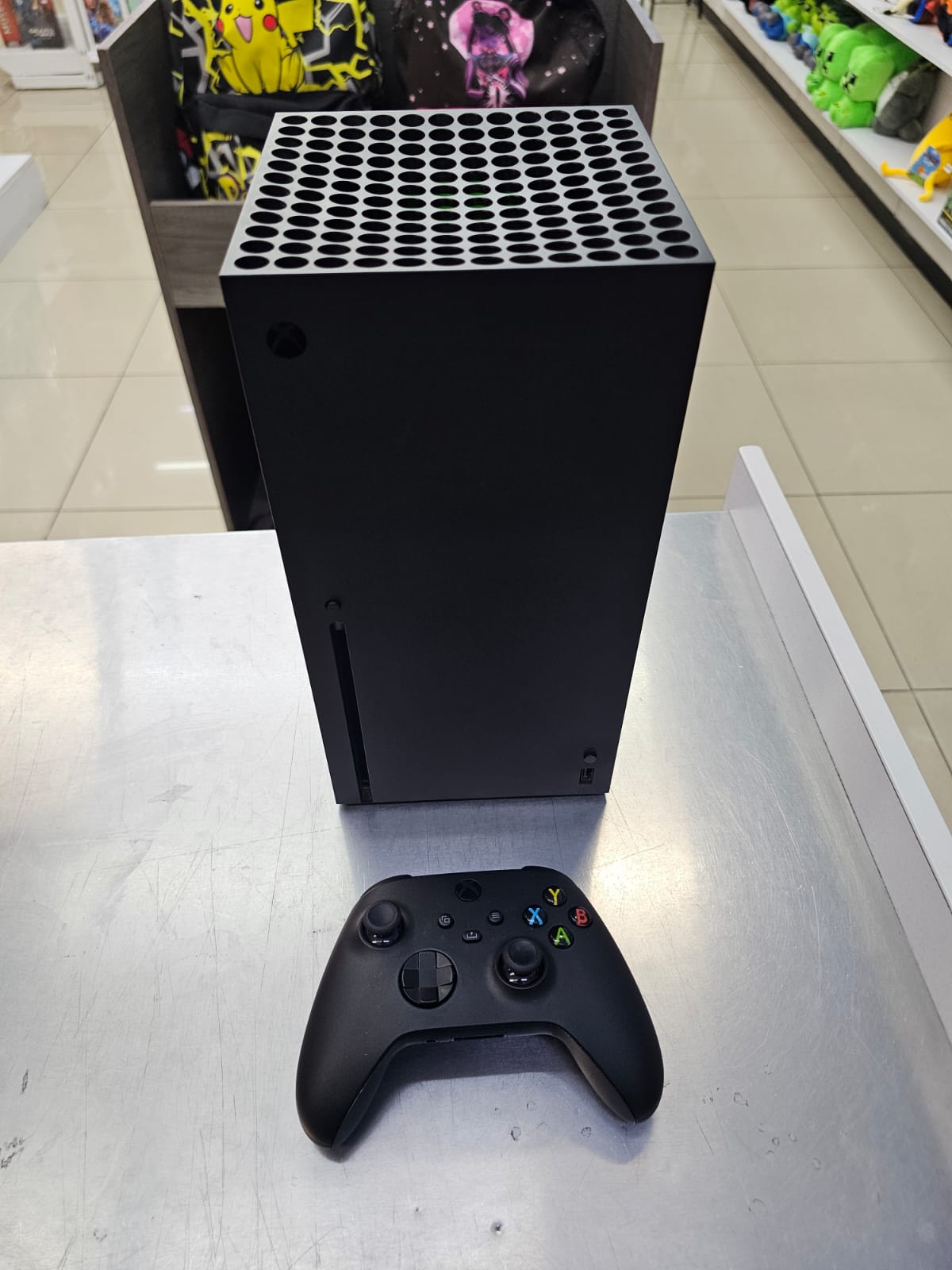 Consola Xbox Series X Con Lector De Discos - 1 TB - Incluye Carga Y Juega - Semi Nueva