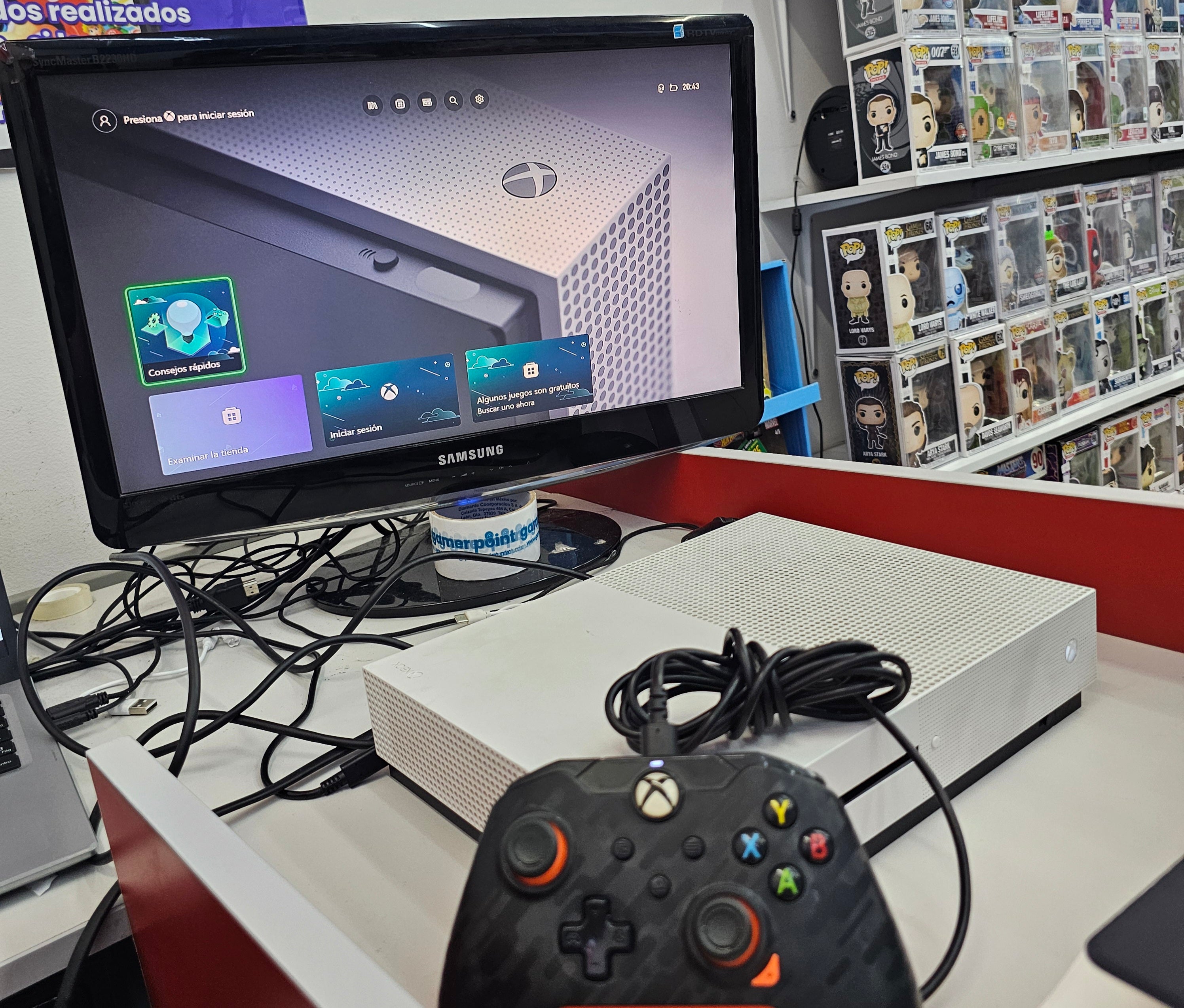 Consola Xbox one S 500gb Usada + Juego a elegir usado de $499.99 o menos