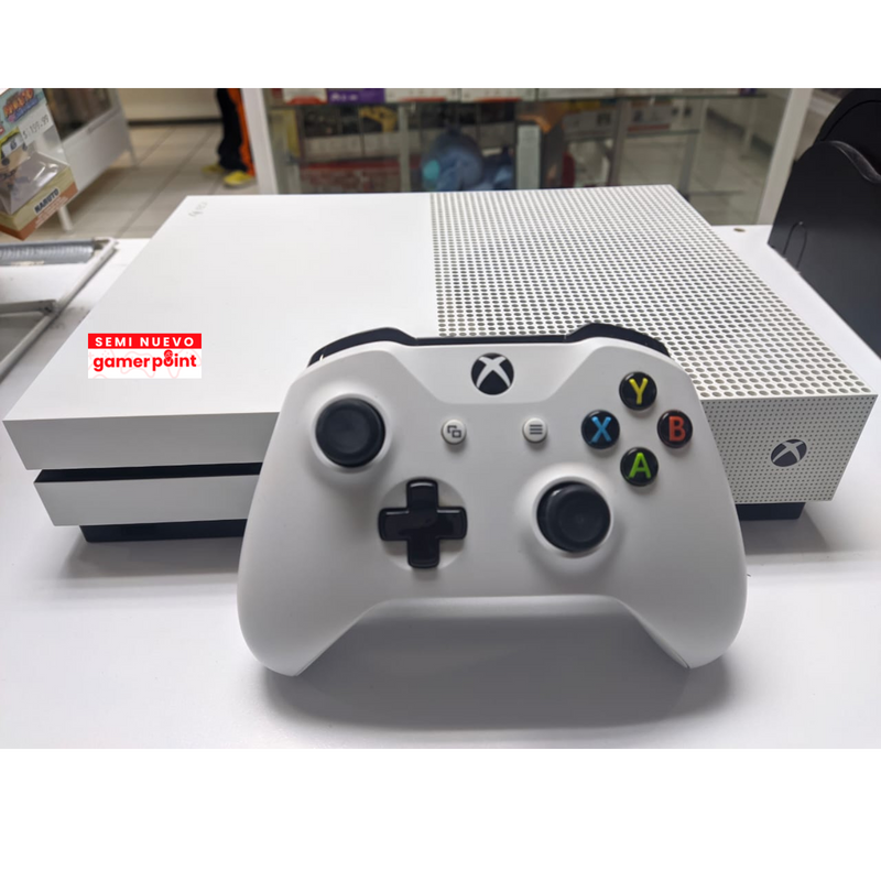 Consola Xbox One S 500 GB Usada + Incluye juego a elegir usado de $499.99 o menos
