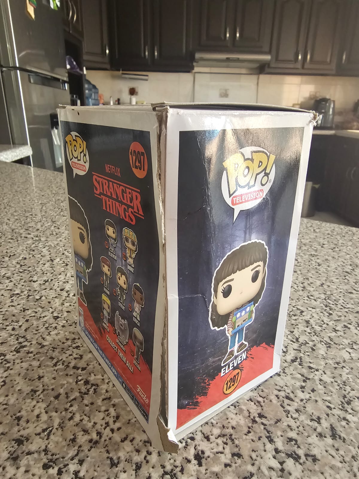 Funko Eleven 1297 (Stranger Things) (Caja Dañada)