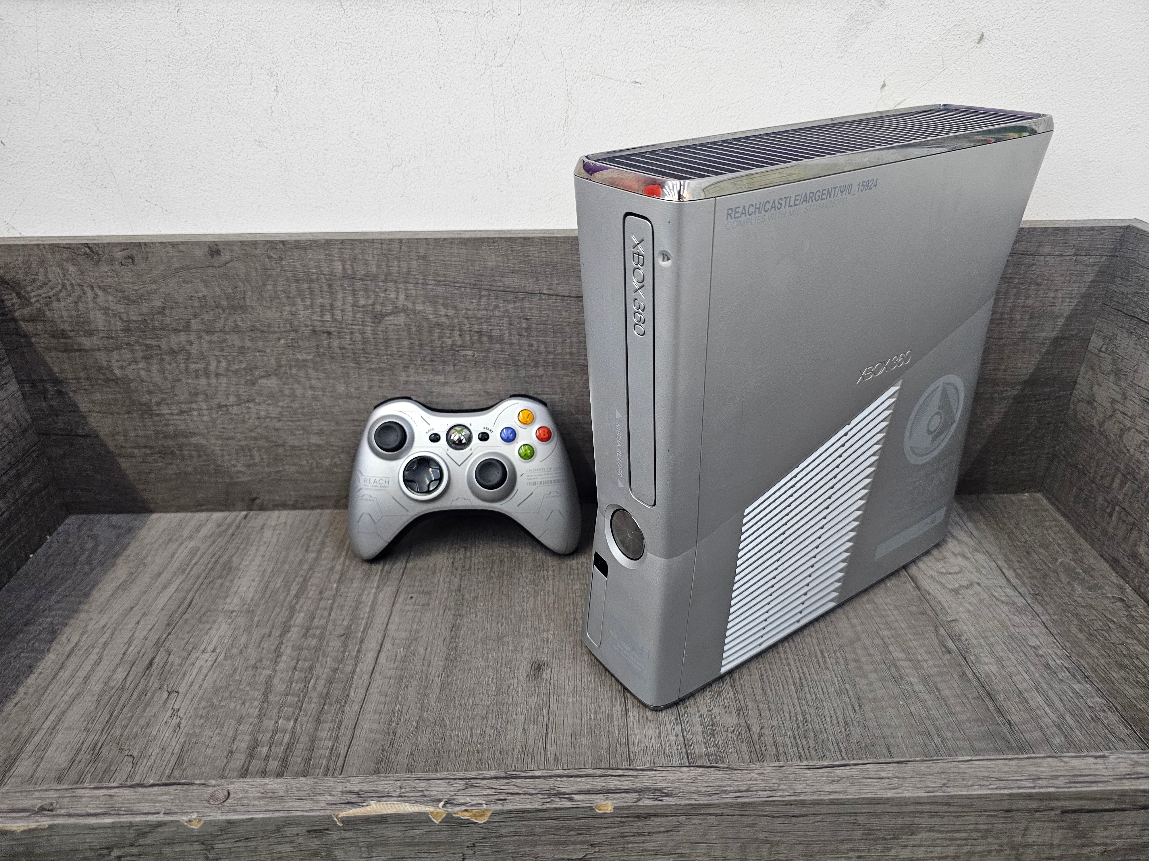 Consola Xbox 360 Edición Halo Reach 250gb Usada