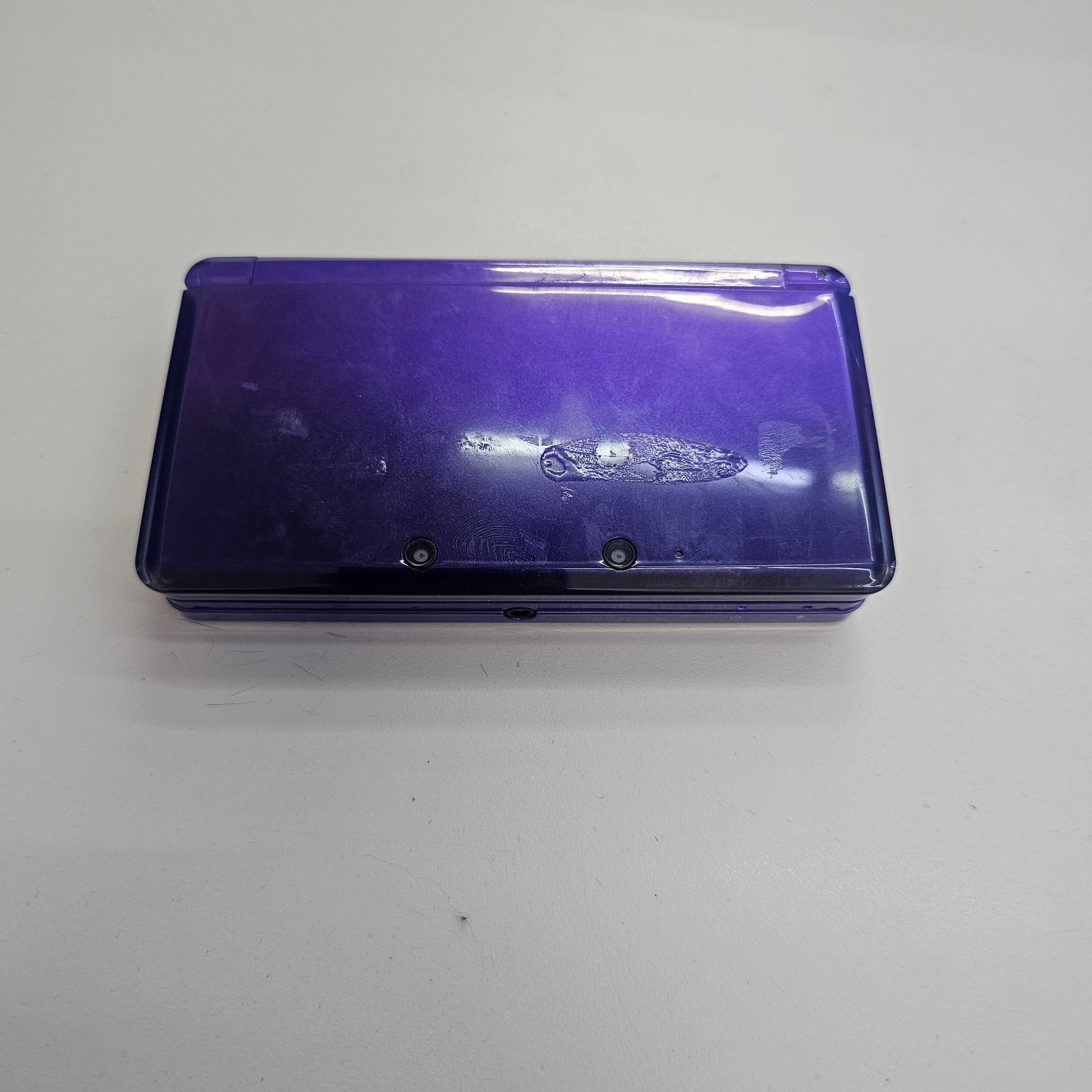 Consola 3DS Morada Usada + New Super Mario Bros 2