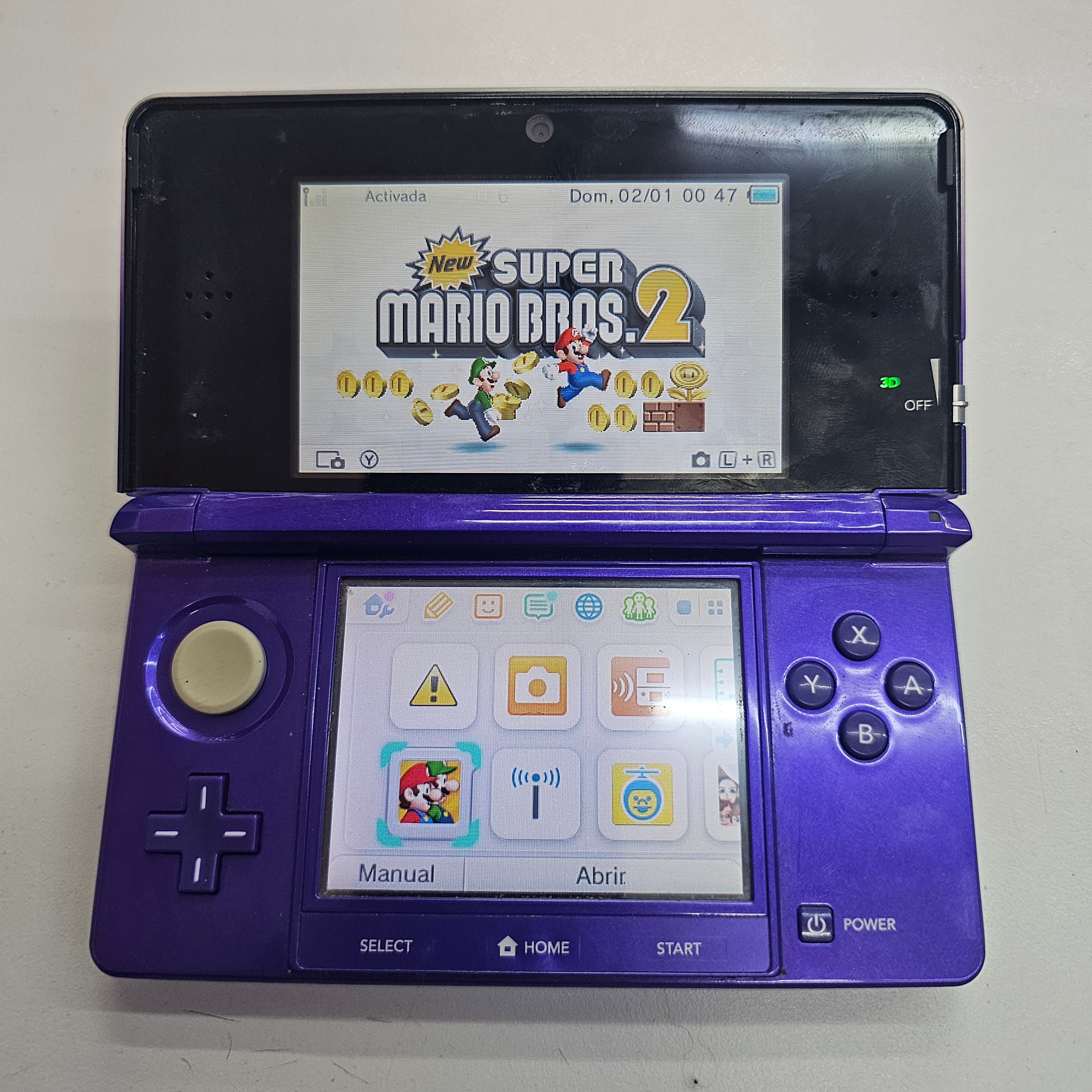 Consola 3DS Morada Usada + New Super Mario Bros 2